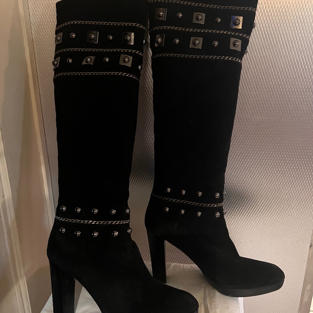 Stuart Weitzman studded knee-high boots size 8 1/2 - Picture 1 of 6